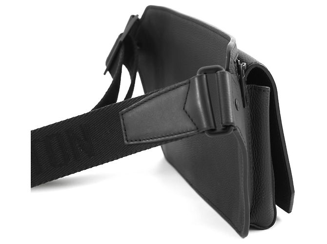 Borsa a tracolla Louis Vuitton in pelle granulata Takeoff Sling Nero - vista 3