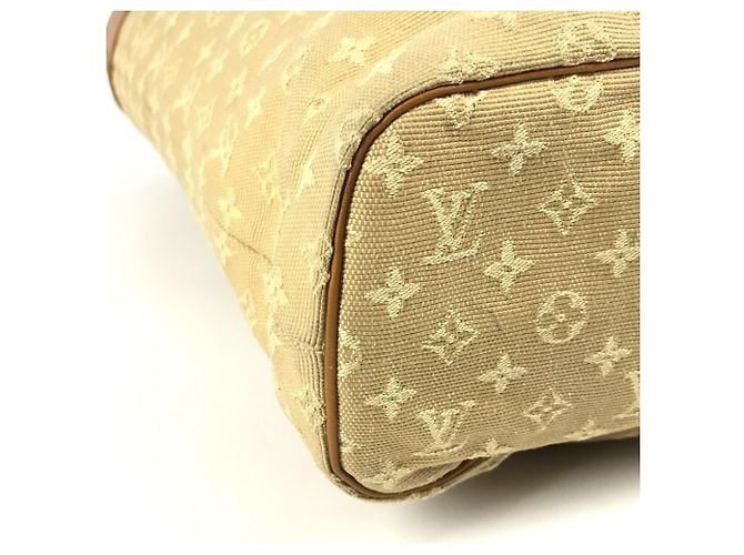 Borsa a Spalla Louis Vuitton Monogram Mini Lucille GM Beige - vista 7