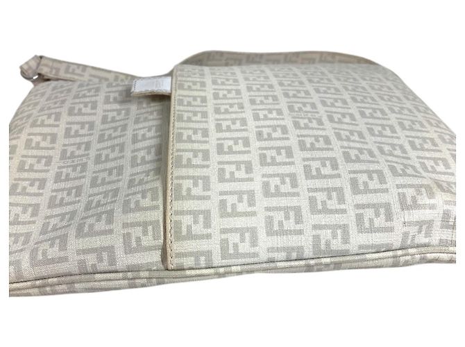 Borsa a tracolla Fendi White Zucchino Logo Bianco - vista 6