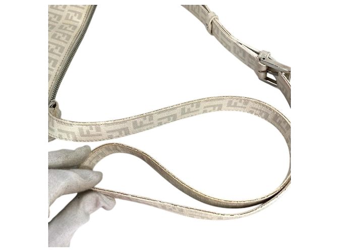 Borsa a tracolla Fendi White Zucchino Logo Bianco - vista 9