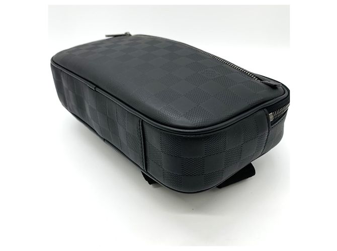Borsa a tracolla Louis Vuitton Ambrelle N41288 Nero - vista 4