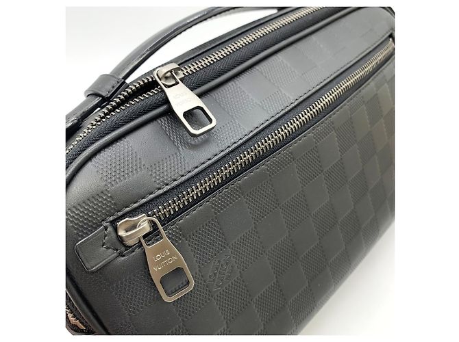 Borsa a tracolla Louis Vuitton Ambrelle N41288 Nero - vista 7