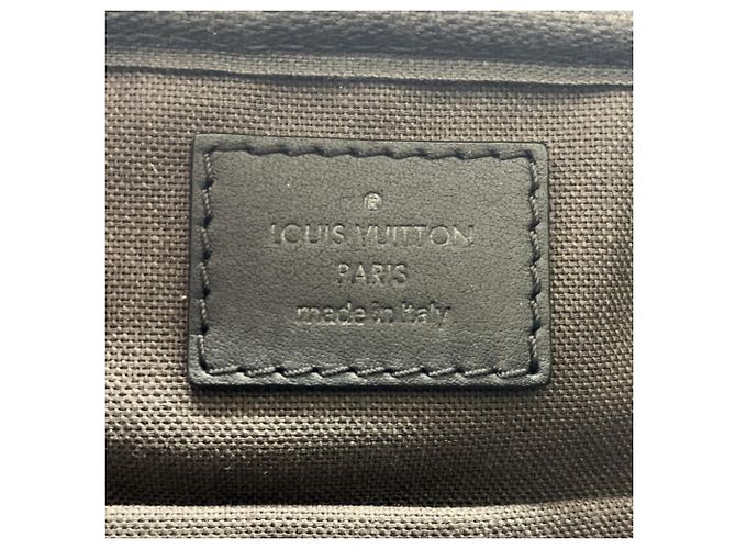 Borsa a tracolla Louis Vuitton Ambrelle N41288 Nero - vista 9