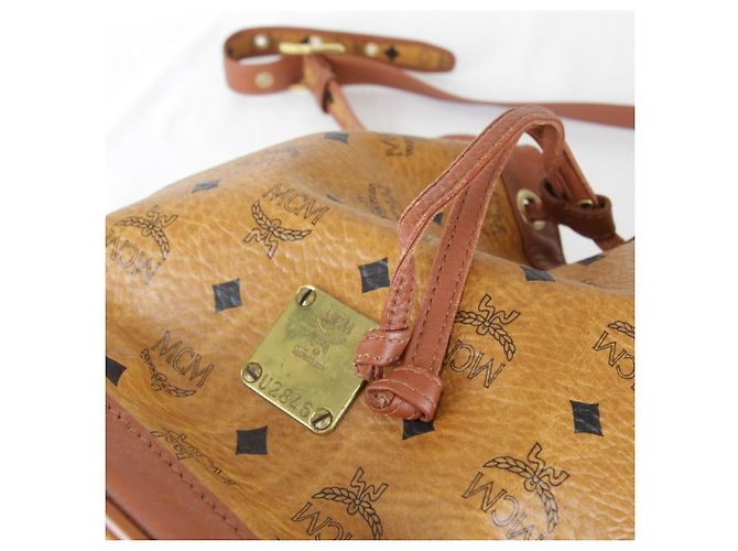 Borsa a tracolla in pelle stile MCM Visetos Marrone - vista 10