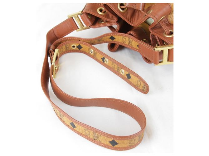 Borsa a tracolla in pelle stile MCM Visetos Marrone - vista 8