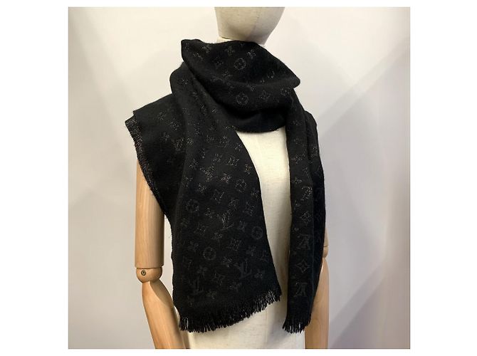 Stola Louis Vuitton Etol LV Timeless in cashmere Nero - vista 2