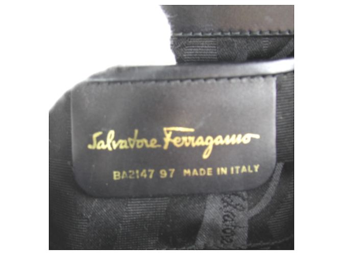 Borsa a tracolla in pelle da donna Salvatore Ferragamo Nero - vista 9