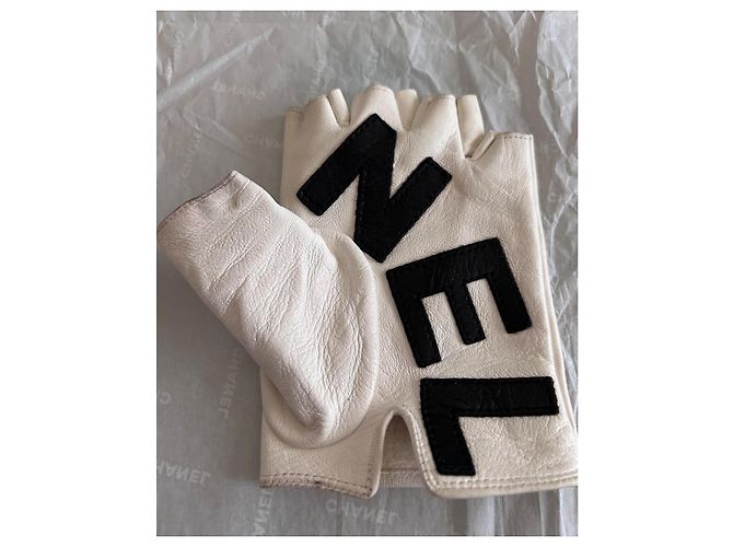 Chanel Guantes sin dedos de piel Negro Blanco - vista 5