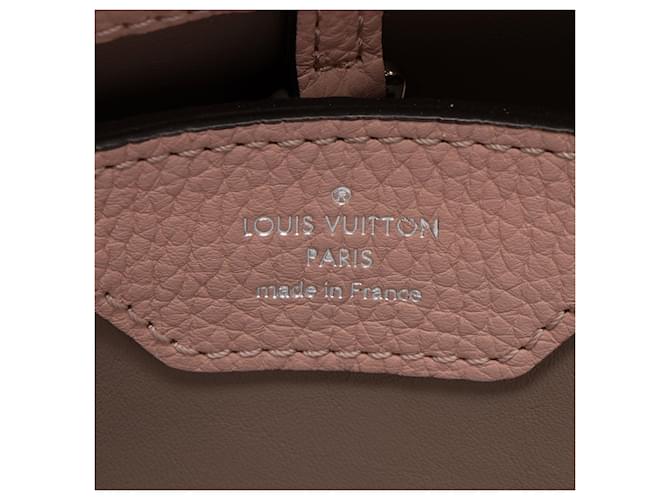 Bolsa Louis Vuitton Taurillon Python Capucines PM Rosa - vista 8