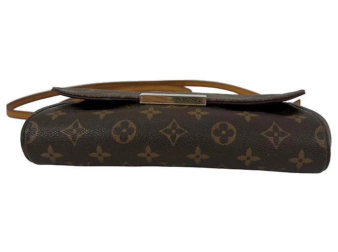 Borsa a tracolla Louis Vuitton Favorite MM Monogram Marrone - vista 8