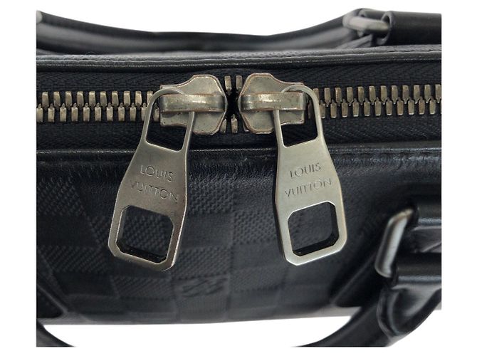Porte Documents Jour in pelle Louis Vuitton Nero - vista 6