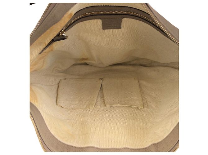 Borsa a tracolla Gucci Soho in pelle con nappa Grigio - vista 9