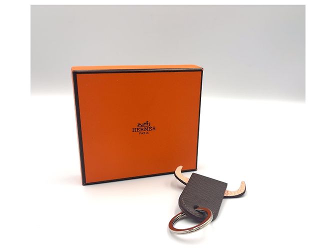 Ring Hermès Portachiavi HERMES Petite Ash Porte-Clé Trous Marrone - vista 8