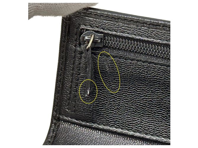 Gucci Leather Keycase in Black - view 9