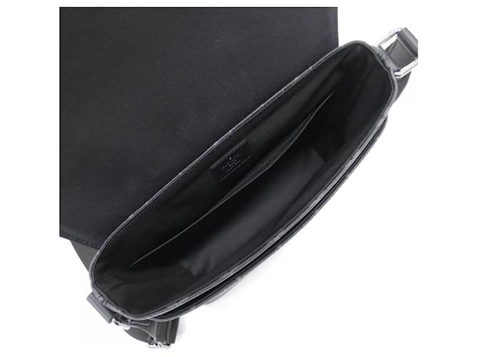 Borsa a tracolla Louis Vuitton Monogram Eclipse District PM Nero - vista 5