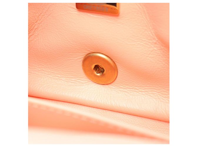 Borsa a tracolla Chanel Mini Matelassé 20 in agnello rosa - vista 6