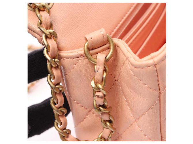 Borsa a tracolla Chanel Mini Matelassé 20 in agnello rosa - vista 8