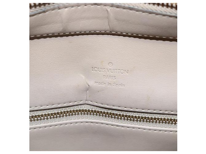 Louis Vuitton Houston Monogram Vernis Beige - vista 6