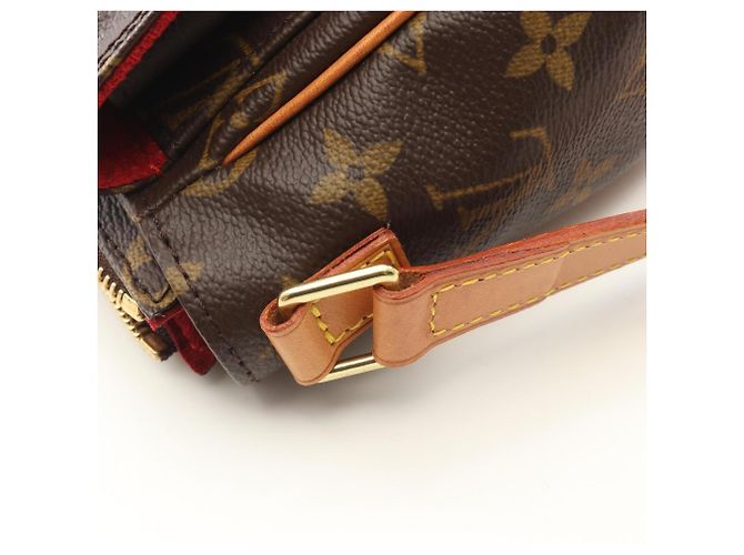 Borsa a Spalla Louis Vuitton Vivacite PM Monogram Marrone Monogramma - vista 9