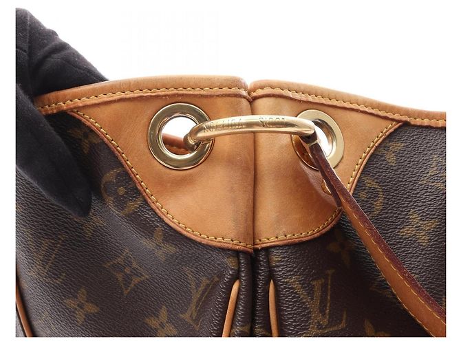 Borsa a tracolla Louis Vuitton Galliera GM Monogram Marrone - vista 7