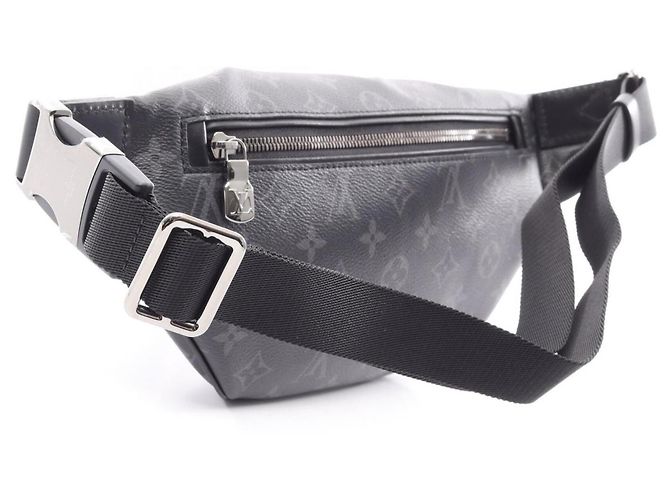 Louis Vuitton Discovery Bumbag PM Nero Monogramma - vista 2