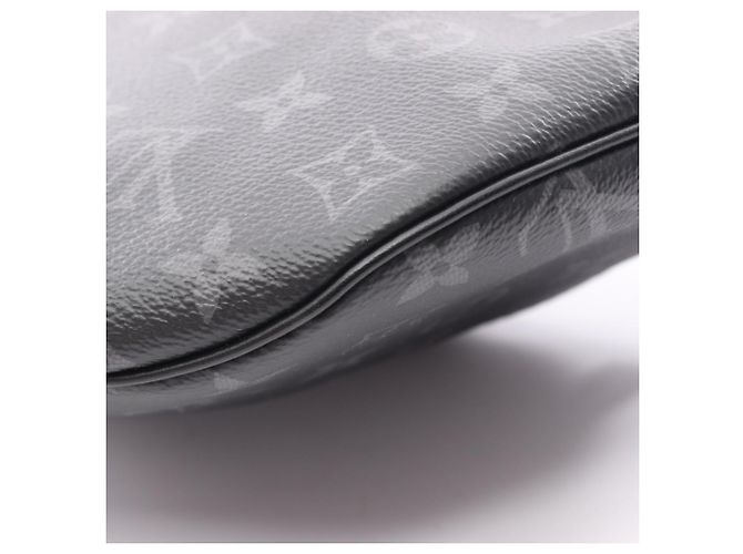 Louis Vuitton Discovery Bumbag PM Nero Monogramma - vista 5