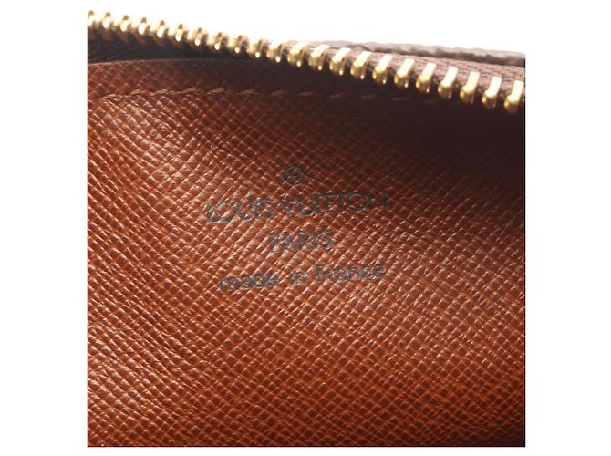 Borsa Louis Vuitton Papillon 26 Marrone Monogramma - vista 4