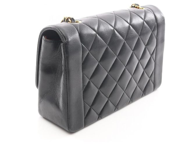 Borsa a Spalla Chanel Matelassé Diana Flap Nero - vista 2