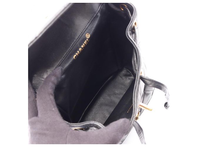 Zaino/Borsa Chanel Matelassé Turnlock Nero - vista 3