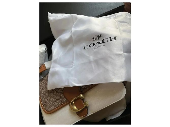 Coach Soft Tabby Borsa a Spalla in Micro Jacquard Signature Marrone Monogramma - vista 7