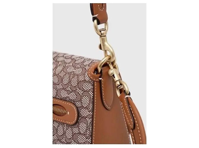 Coach Soft Tabby Borsa a Spalla in Micro Jacquard Signature Marrone Monogramma - vista 9