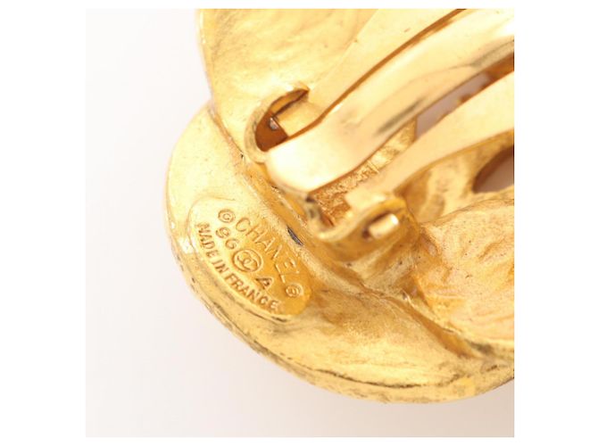 Orecchini a clip Chanel Coco Mark Flower placcati oro D'oro - vista 3
