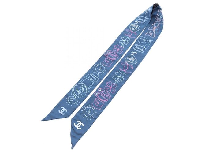 Foulard in seta Chanel Coco Mark Multicolore Blu navy - vista 2