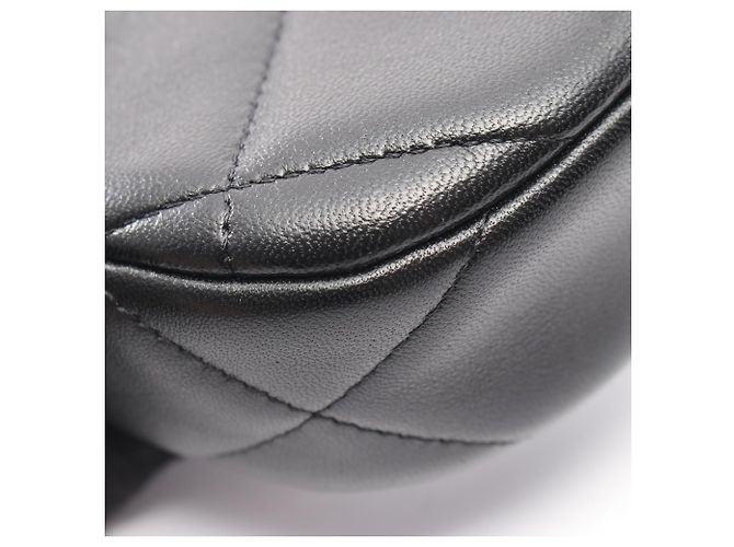 Borsa Hobo Chanel 19 Matelassé Small Nero - vista 7