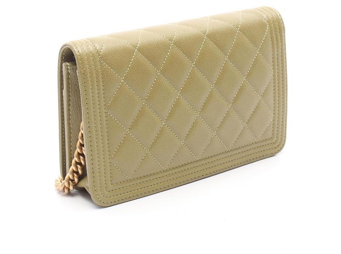 Borsa a Spalla Chanel Boy Matelassé Cachi - vista 2