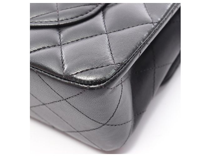 Borsa a tracolla Chanel Matelassé Double Flap Nero - vista 12