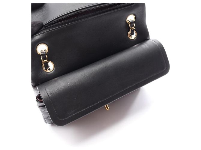 Borsa a tracolla Chanel Matelassé Double Flap Nero - vista 9