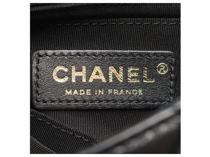 Borsa a tracolla Chanel Matelassé in agnello Nero - vista 4