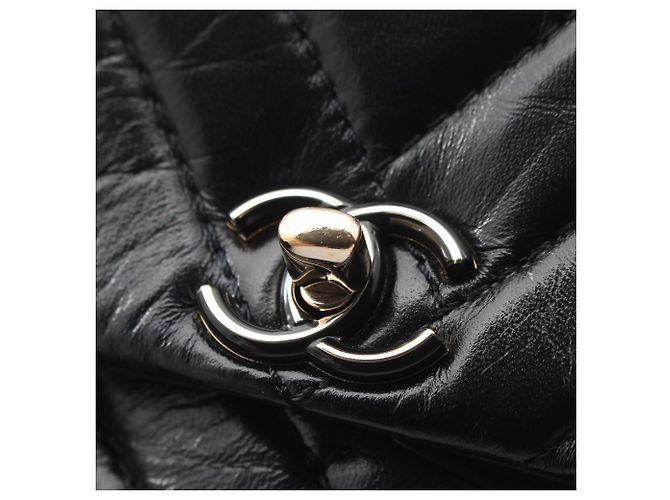 Borsa a tracolla Chanel Matelassé in agnello Nero - vista 8