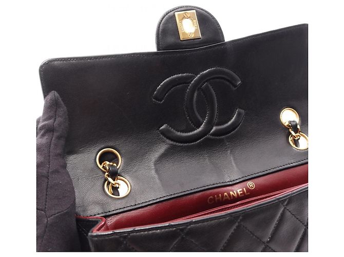 Borsa a tracolla Chanel Matelassé in agnello nero - vista 8