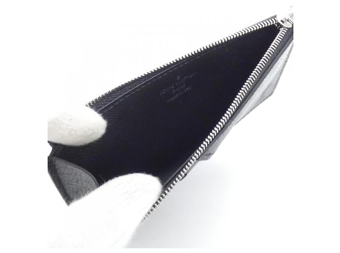 Tarjetero Louis Vuitton Taiga Negro - vista 6