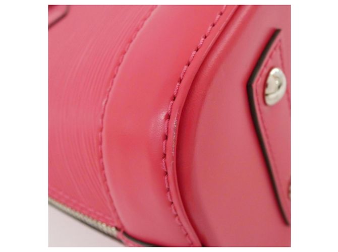 Borsa Louis Vuitton Epi Alma BB Rosa Rosso - vista 3