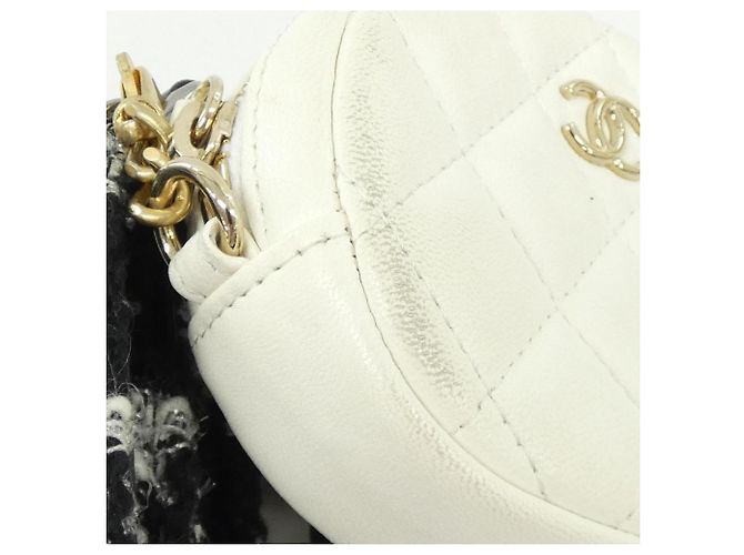 Chanel 19 Line AP0985 Chain/Shoulder Wallet Nero Bianco - vista 5