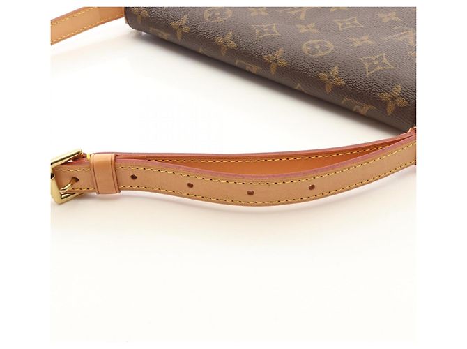 Borsa a tracolla Louis Vuitton Musette Tango Marrone - vista 7