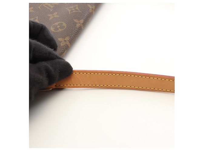 Borsa a tracolla Louis Vuitton Musette Tango Marrone - vista 8