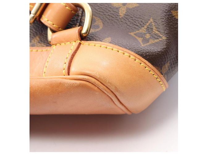 Zaino/Borsa Louis Vuitton Montsouris MM Monogram Marrone - vista 8