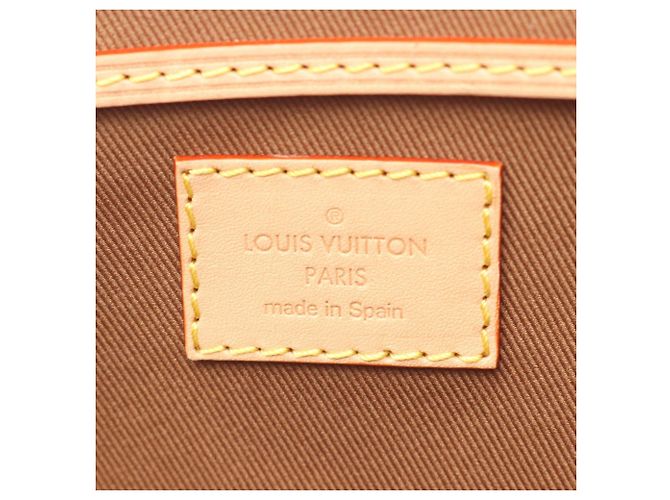 Zaino/Borsa Louis Vuitton Montsouris PM Monogram Marrone - vista 4