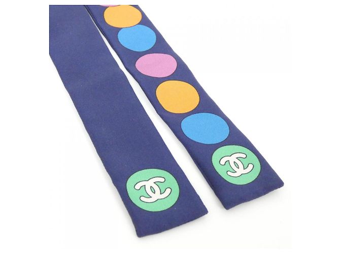 Chanel AA7885 Seidentuch mehrfarbig Mehrfarben Marineblau - Ansicht 2