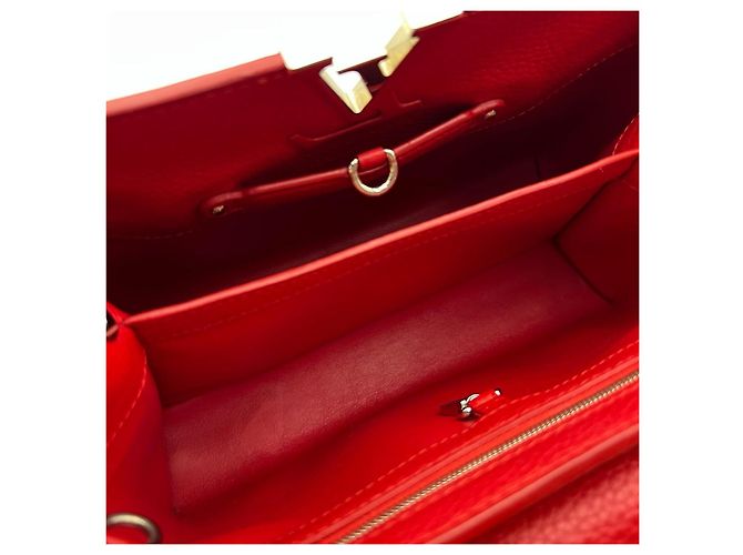 Borsa Louis Vuitton Capucines BB Rosso - vista 12