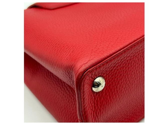 Borsa Louis Vuitton Capucines BB Rosso - vista 7